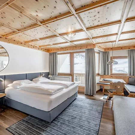 Hotel Nevada 4*