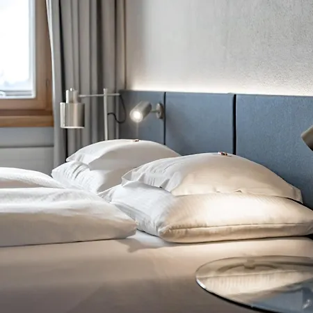 Nevada 4* זאמנאון