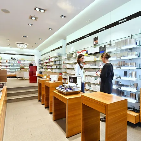 Отель Nevada Замнаун